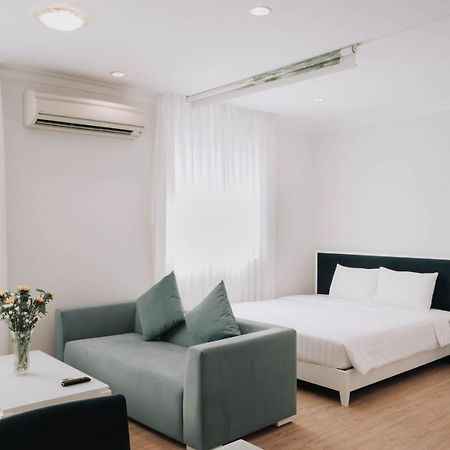 Song Hung 1 Luxury Hotel & Apartments Ho Chi Minh City Exterior photo